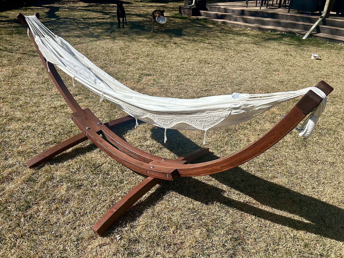 Vivere Double Cotton Hammock With Solid Pine Stand