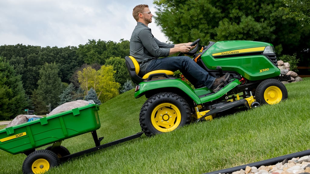 Zero Turn vs. Lawn Tractor: Slope Mowing