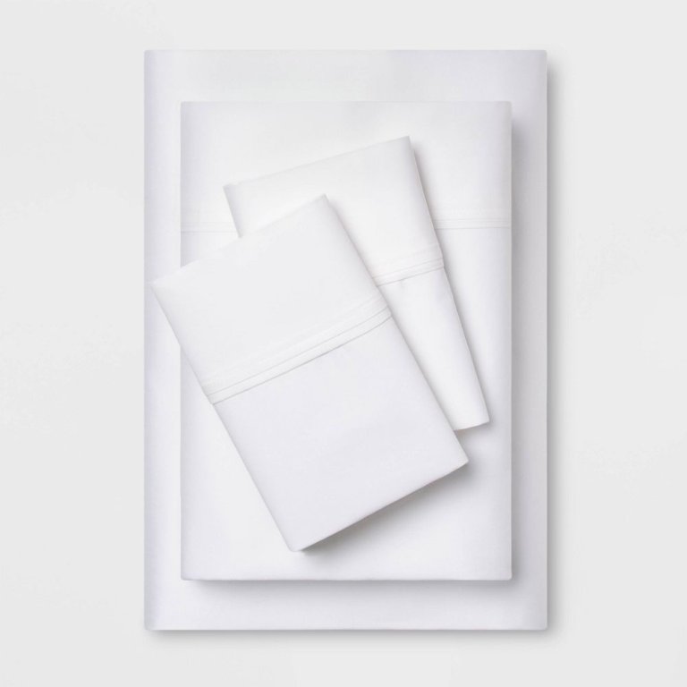  The Best Bed Sheets Option: Threshold Performance 400 Thread Count Sheet Set