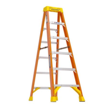 Werner 6-Foot Fiberglass Single-Sided Step Ladder