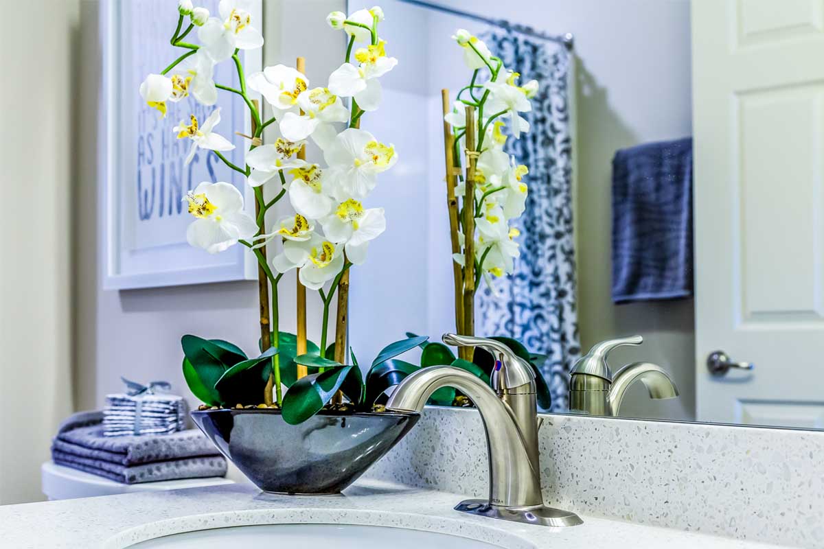 What’s the Difference? Chrome vs. Brushed Nickel Bob Vila