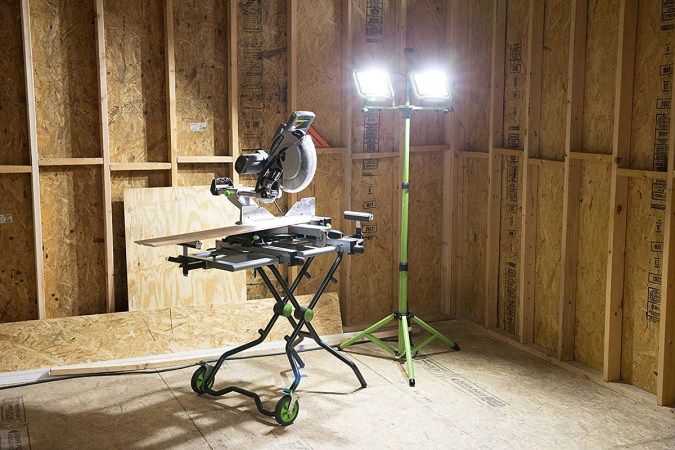The Best Work Lights for the Workshop or Jobsite