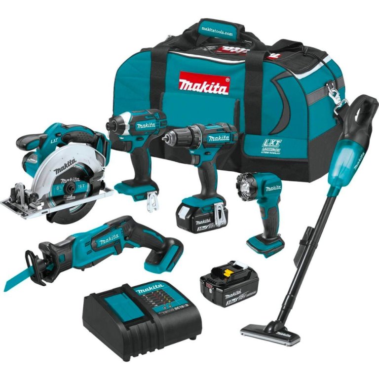  The Makita 18V LXT Cordless 6-Piece Combo Kit on a white background.