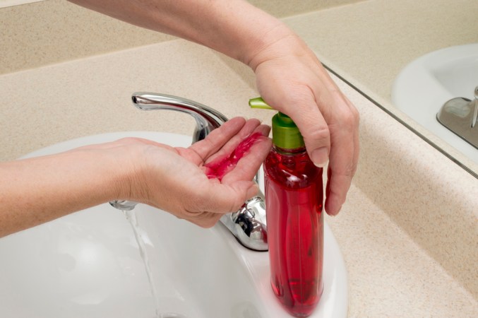 5 Reasons to Quit Washing Dishes by Hand
