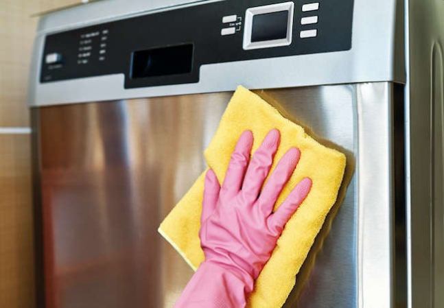 The 7 Weirdest Things That Can Clean Your Laundry