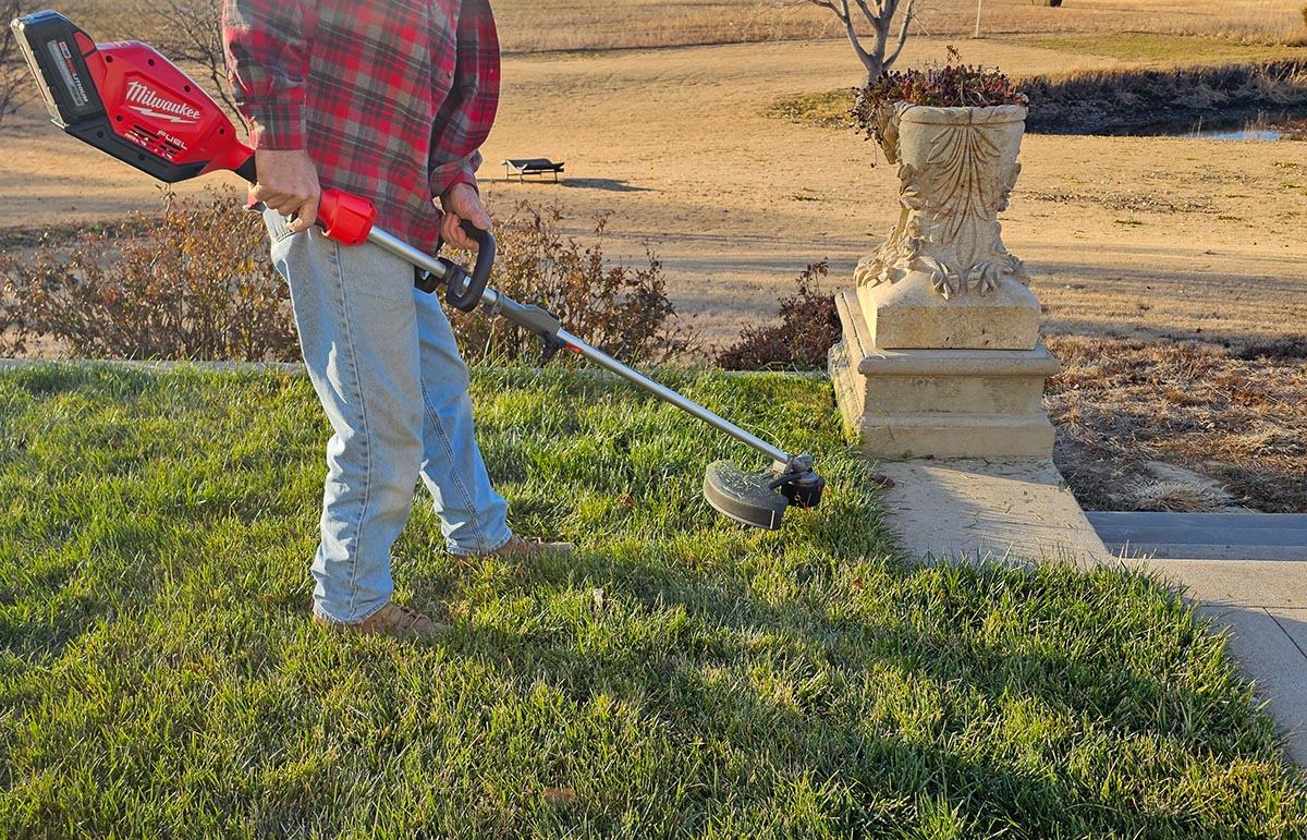 The best battery operated weed wacker hotsell