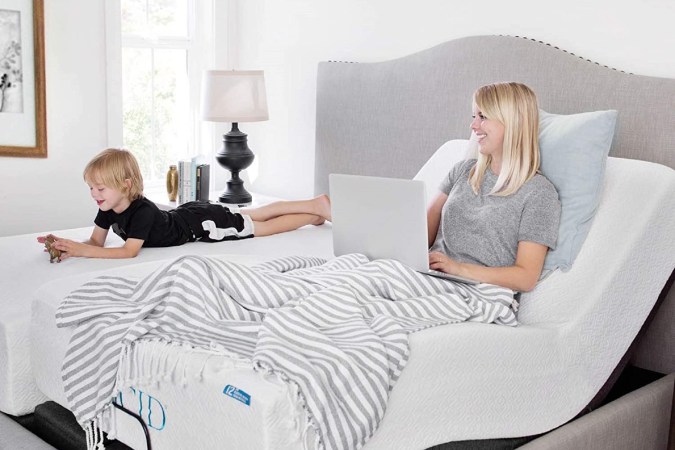 Genius! This Bed Lifts and Lowers at the Push of a Button