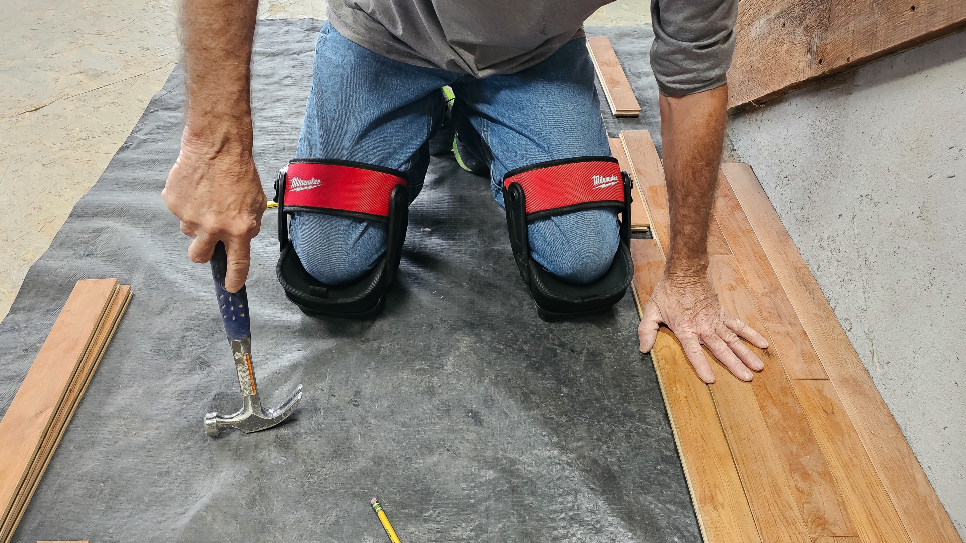 Milwaukee knee pads
