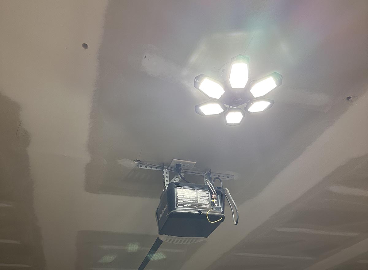 The Best Garage Lighting Option