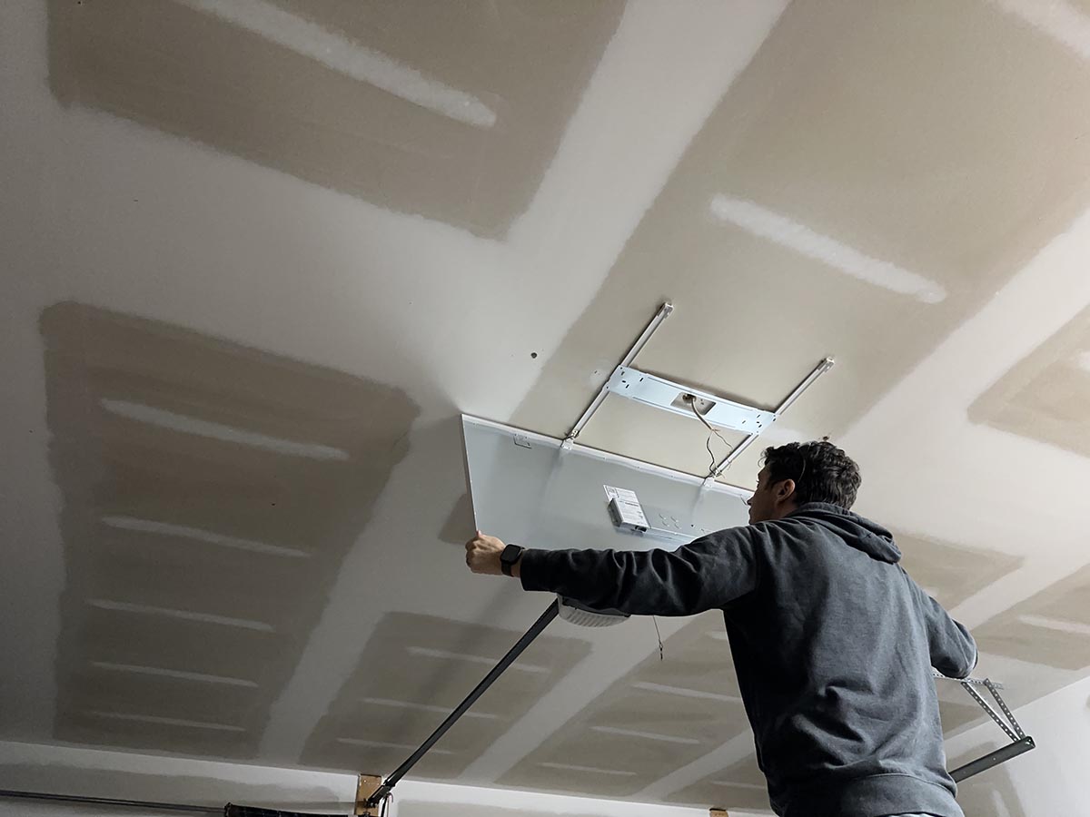 The Best Garage Lighting Option