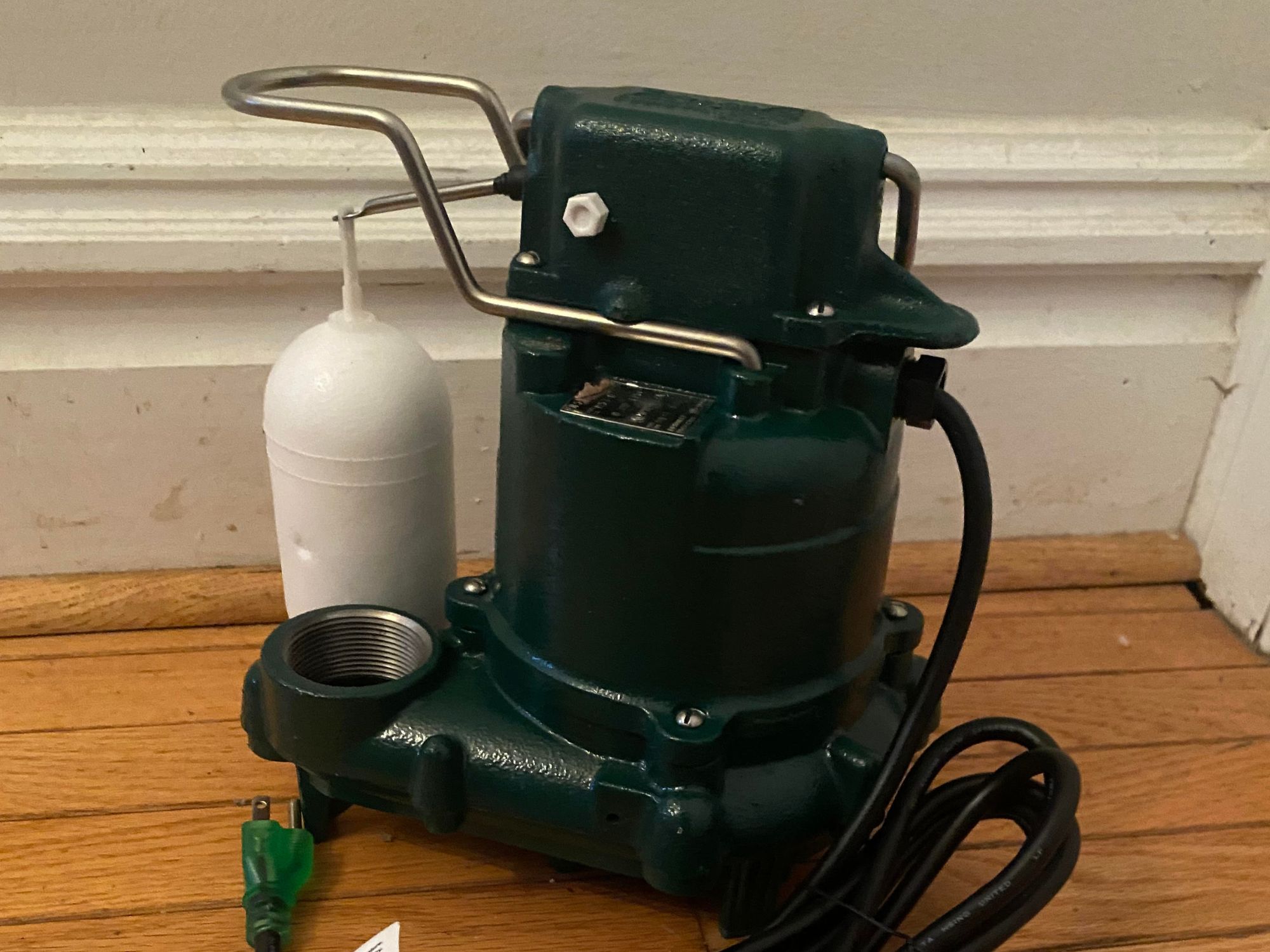 Model Zoeller as one of the best sump pumps