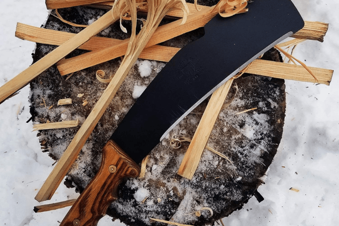 The Best Machetes for Landscaping and Outdoor Activities