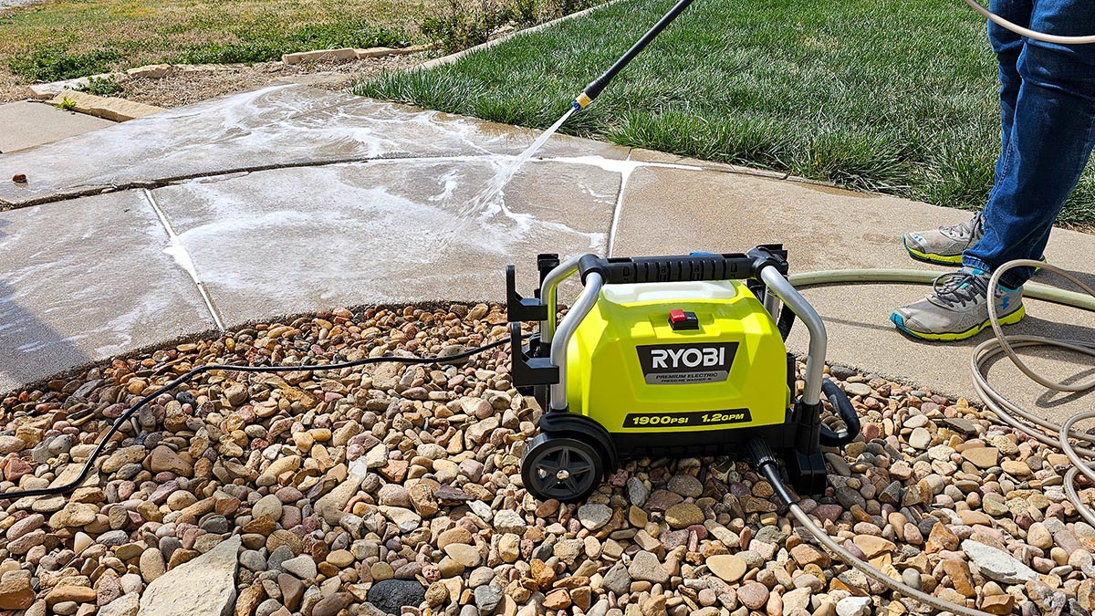 The Best Electric Pressure Washer Option Ryobi pressure washer-2