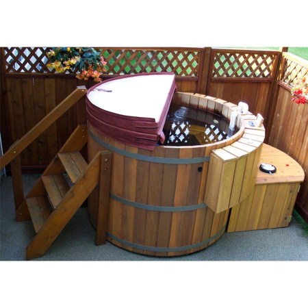 Northern Lights Small 4 Person Wood Fired Tub