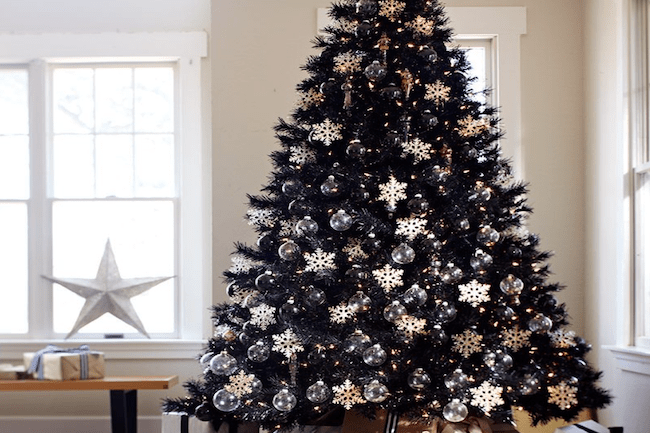 Black Christmas Trees Are Trending—So You Can Start Decorating Before Halloween Now