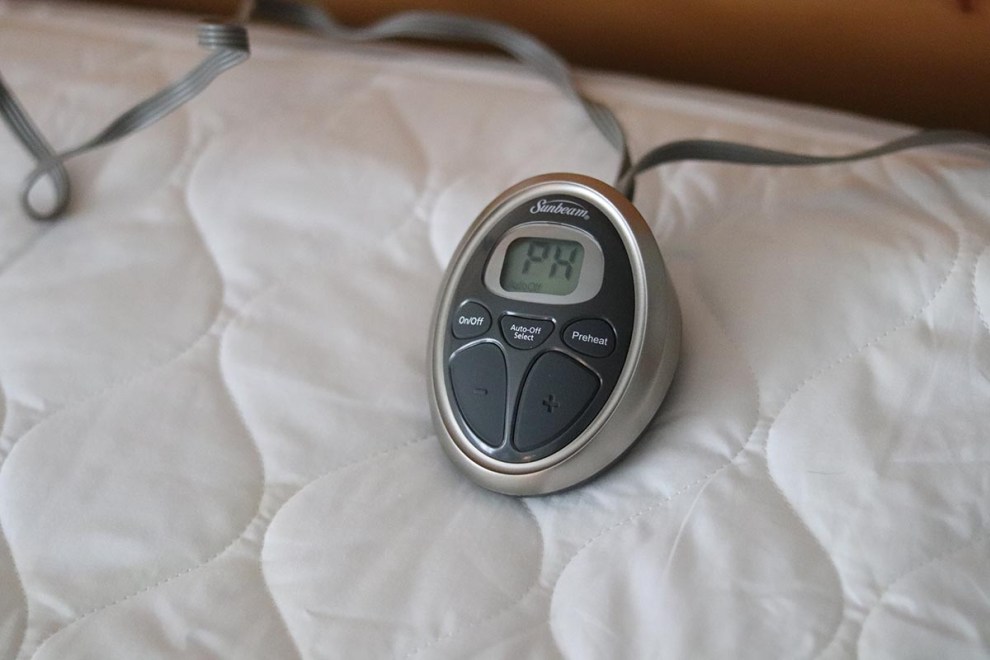 The Best Heated Mattress Pad Options Tested by Bob Vila