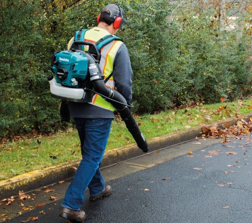 The Best Gas Leaf Blowers of 2023