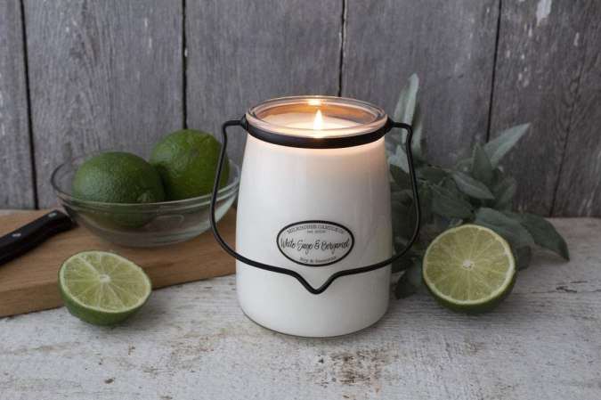 The Best Home Fragrances for Inviting Spaces