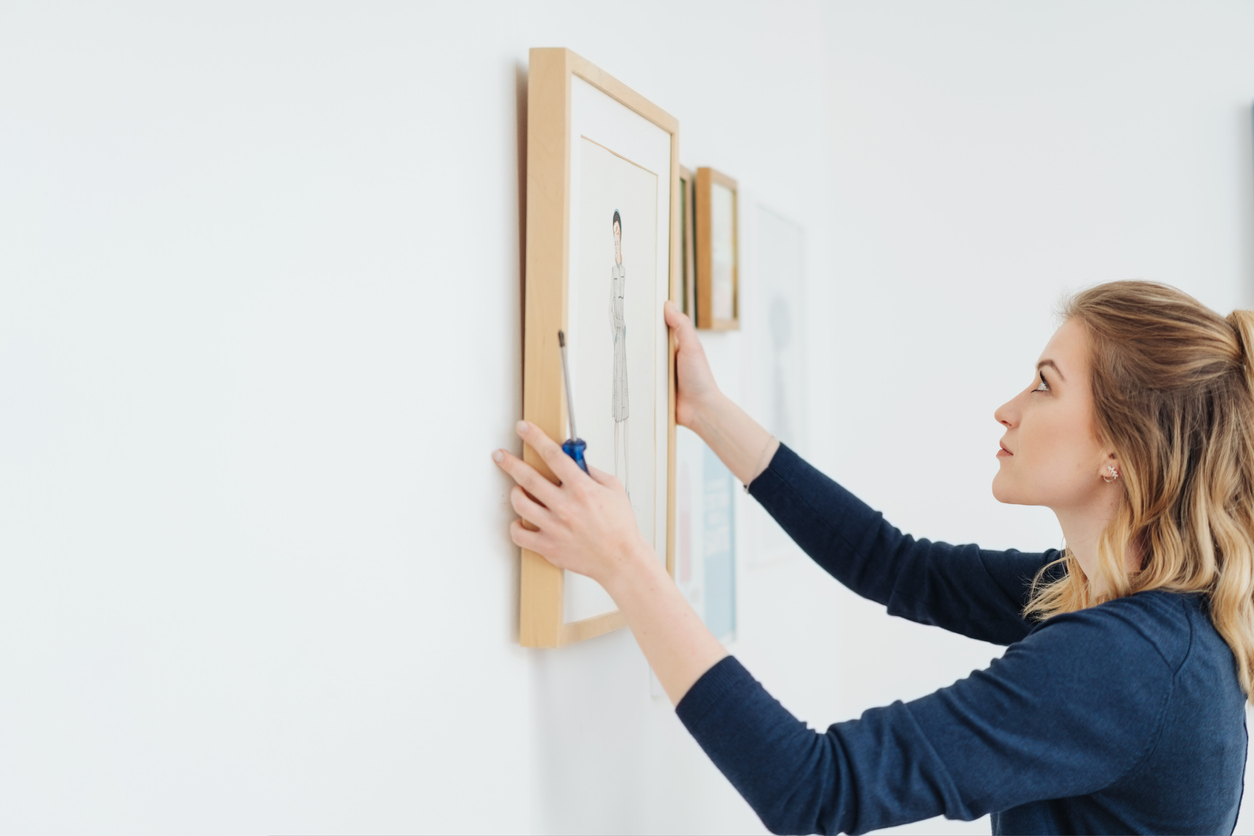 The Best Nails for Hanging Pictures - Bob Vila