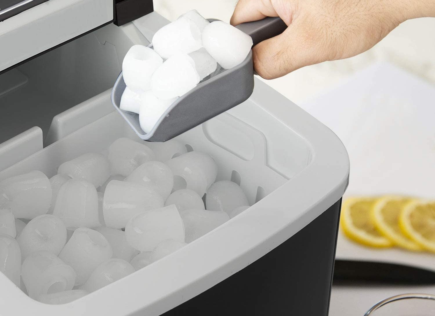 The Best Portable Ice Maker Option