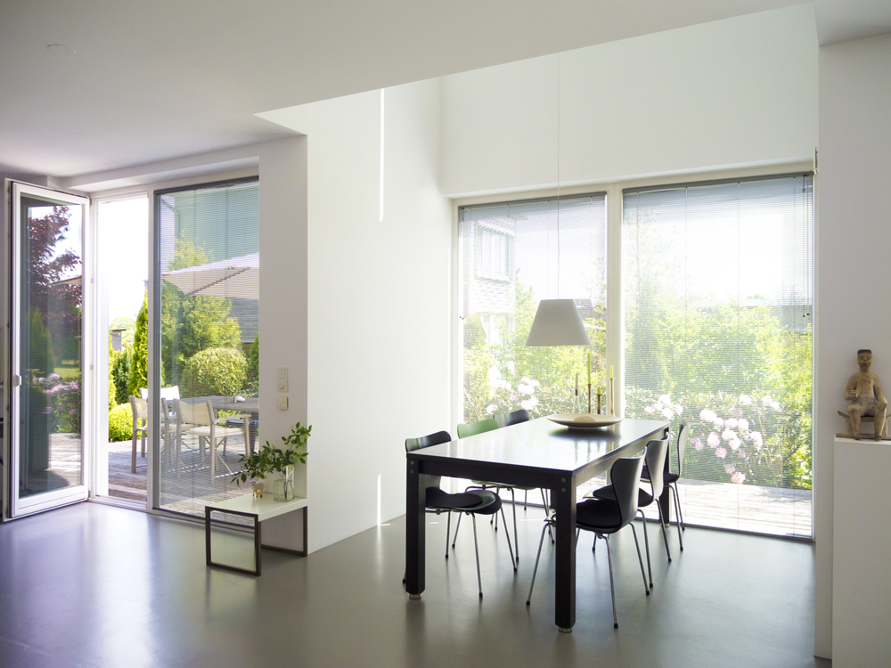 The Best Retractable Screen Doors Options