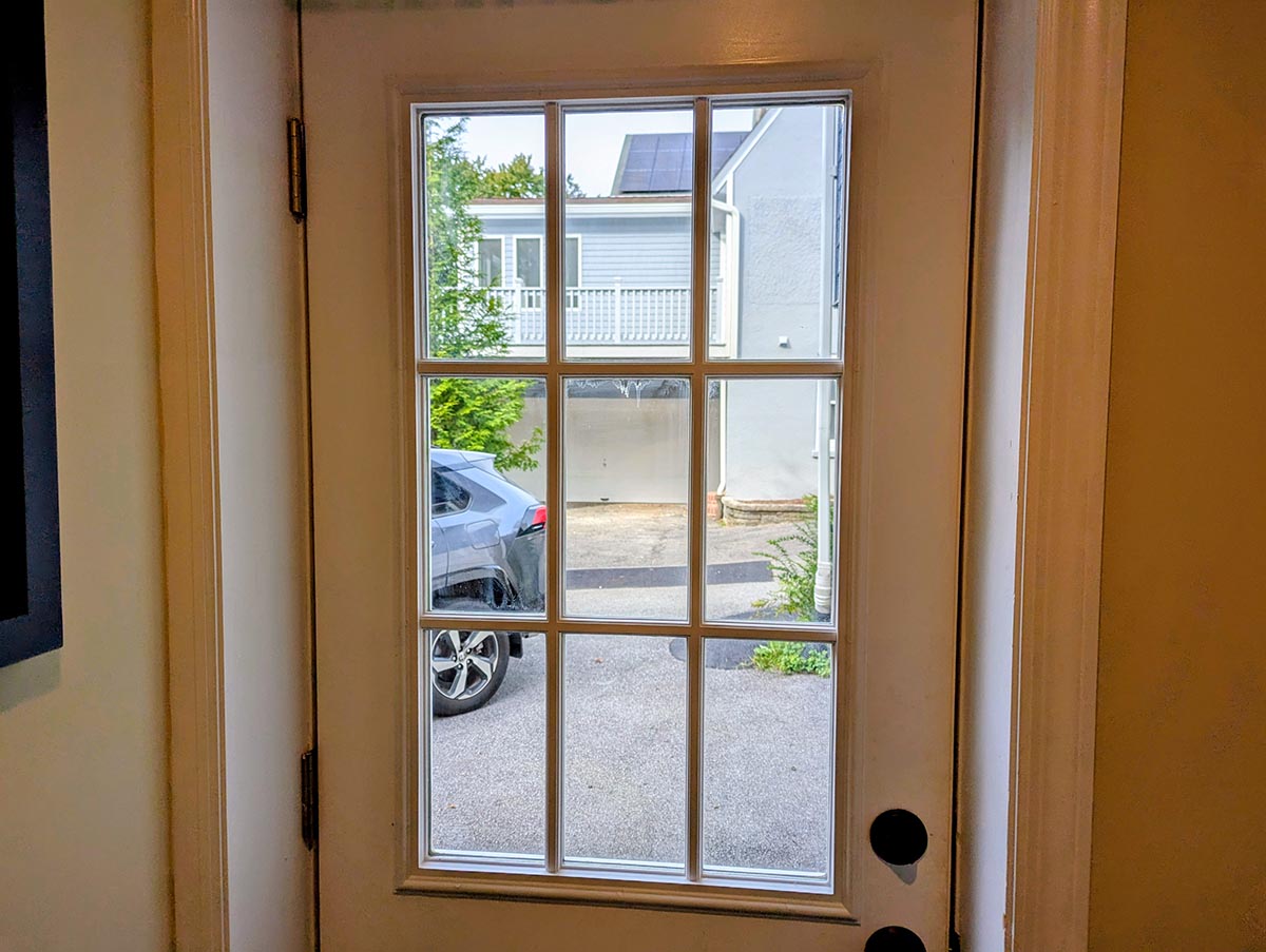 Door_Window_Panes_Before_Film_Horizontal02