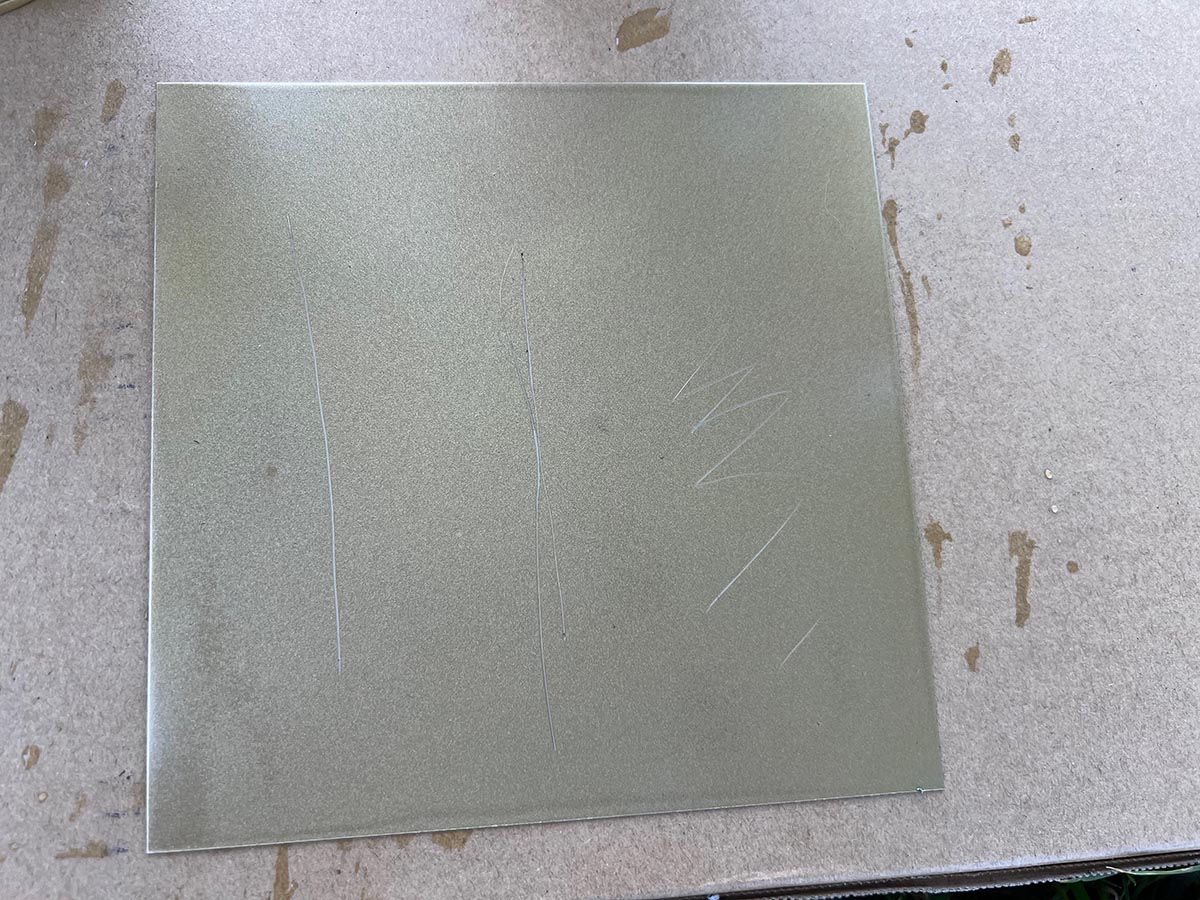 The Best Spray Paints for Metal Option Rust Oleum Metallic spray close up scratches(after)