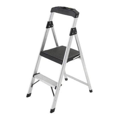 The Best Step Ladder Option: Gorilla Ladders 2-Step Aluminum Step Stool Ladder