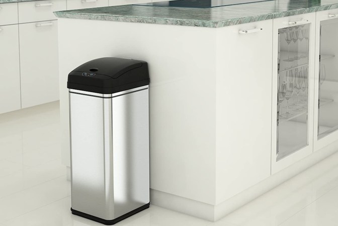 The Best Trash Cans for the Bathroom
