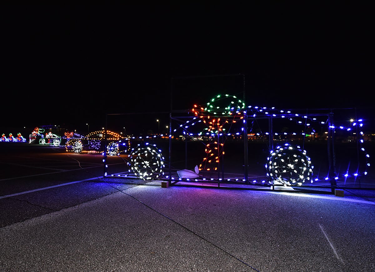 The Best DriveThrough Christmas Light Displays in America Bob Vila