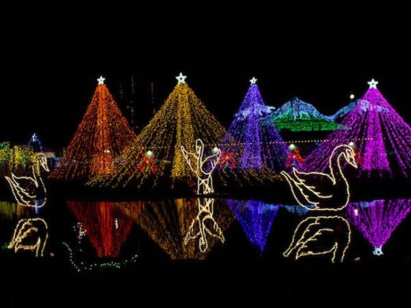 The Best Drive-Through Christmas Light Displays in America