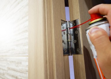 How to Fix a Squeaky Door Causes and DIY Fixes