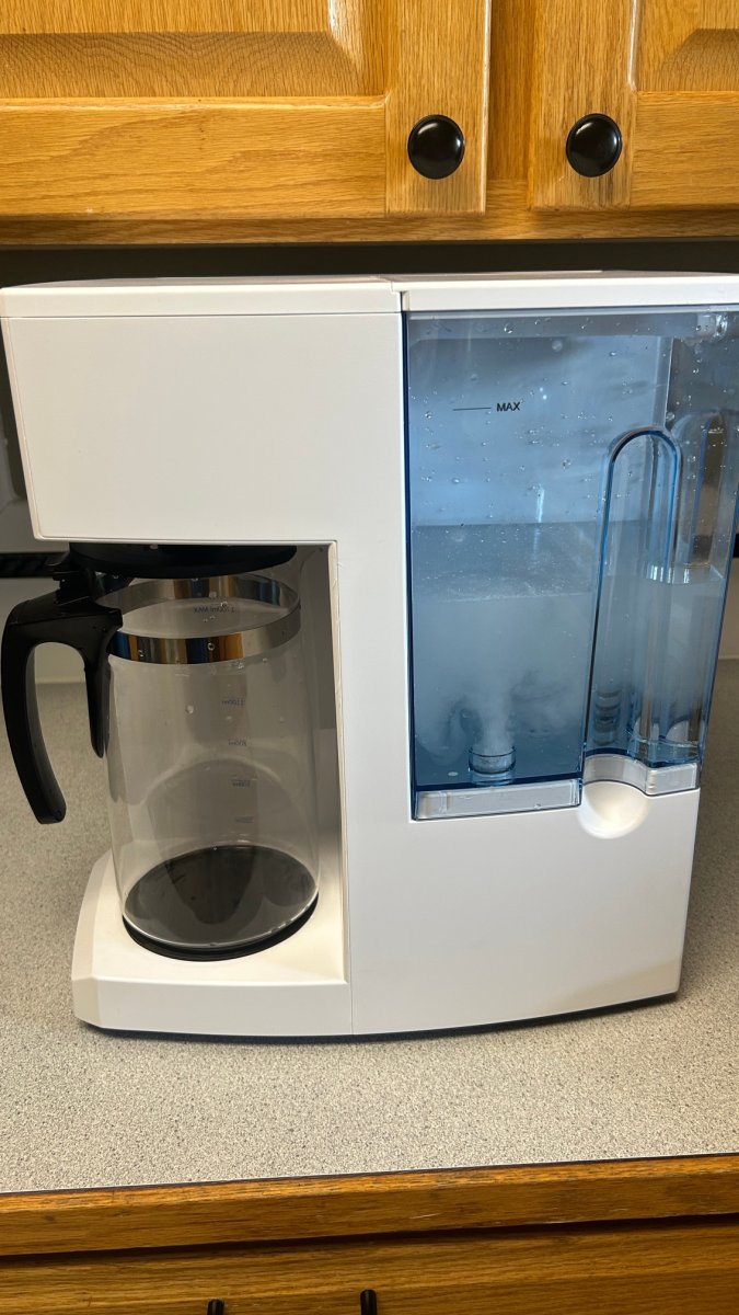side view of the Bluevua Countertop Reverse Osmosis Water Filter System