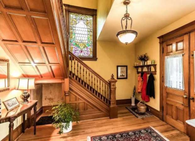 10 Old Homes Where Stained-Glass Windows Steal the Show