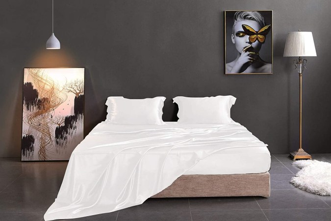 The Best Satin Sheets for the Bedroom