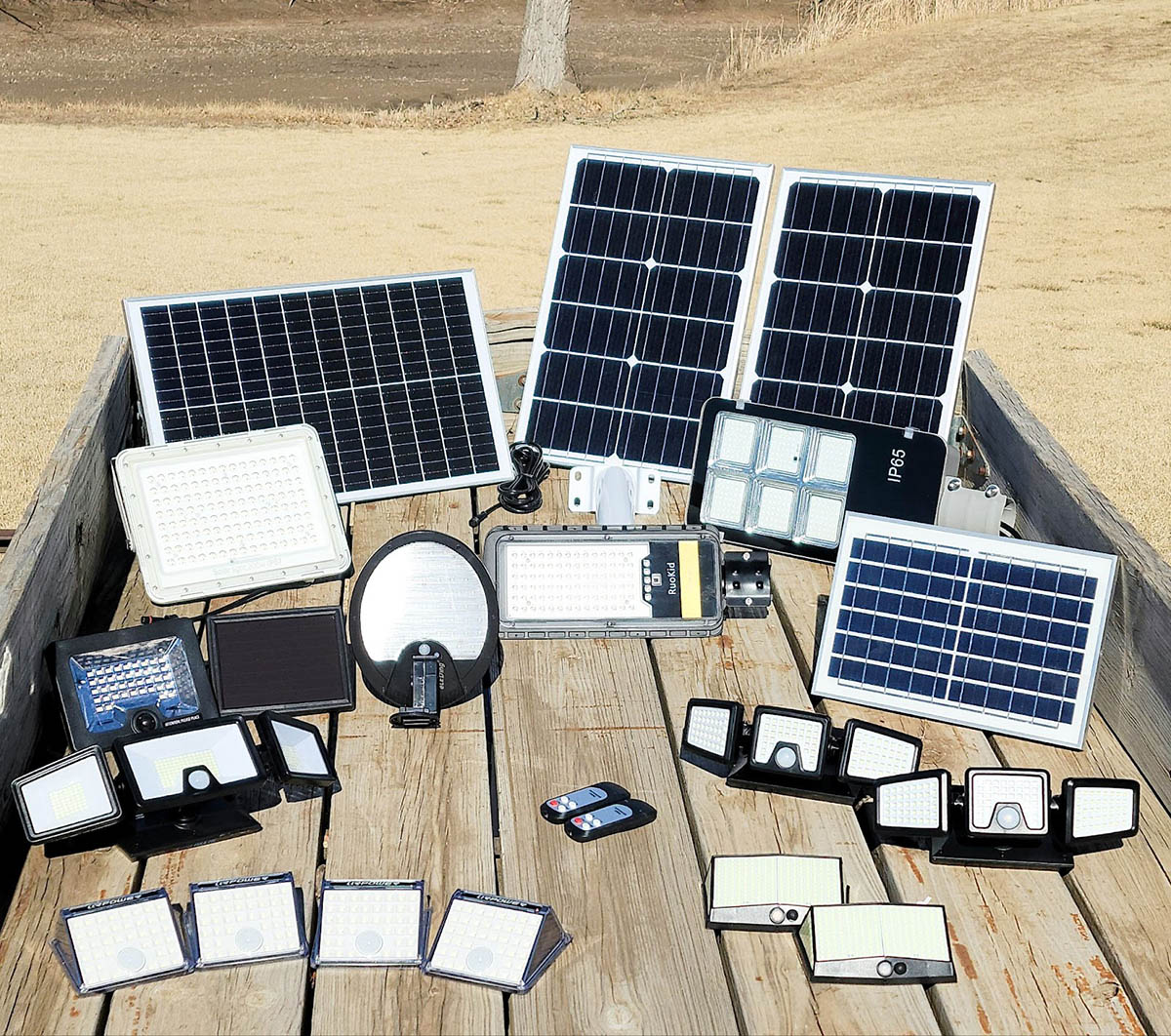 The Best Solar Flood Lights for Bright Outdoor Areas