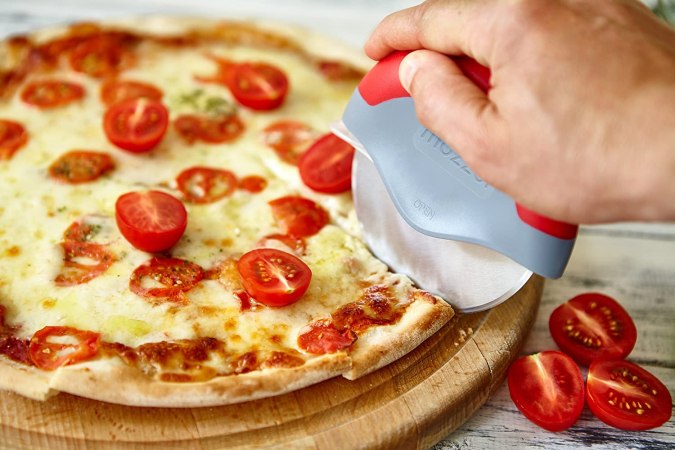 The Best Pizza Cutter For Your Kitchen Gadget Collection
