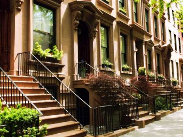 20 Photos That Prove Why Brooklyn Brownstones Are Iconic