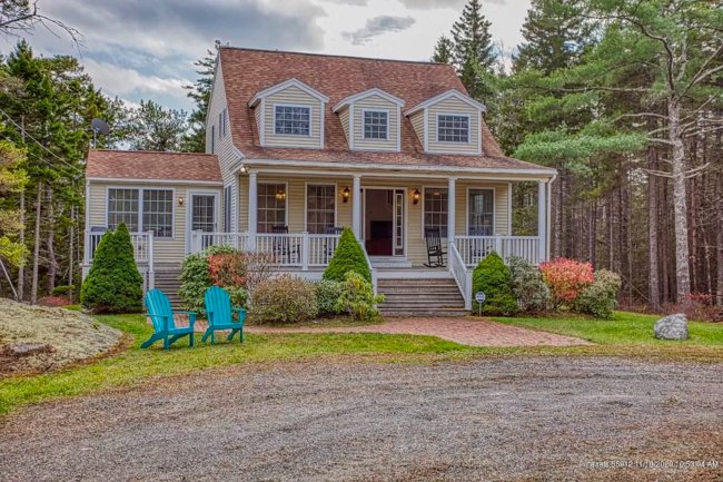 10 Charming Cape Cod Houses—From the East Coast and Beyond - Bob Vila