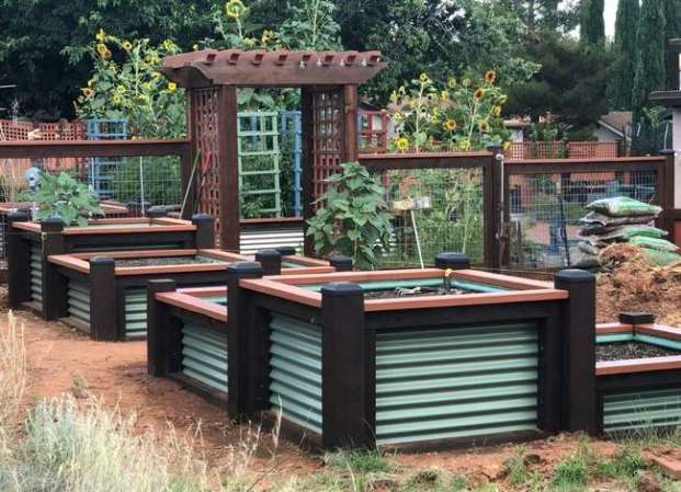 12 DIY Vegetable Garden Ideas