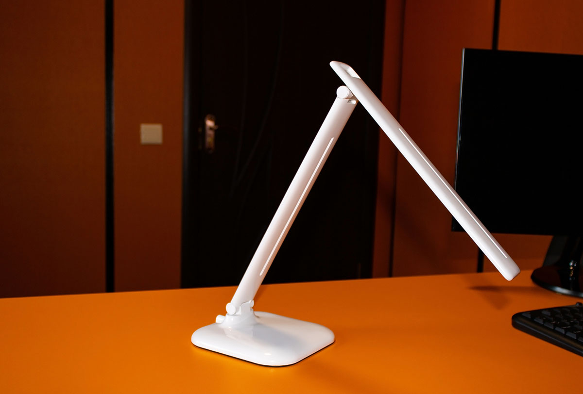 The Best LED Desk Lamp Options
