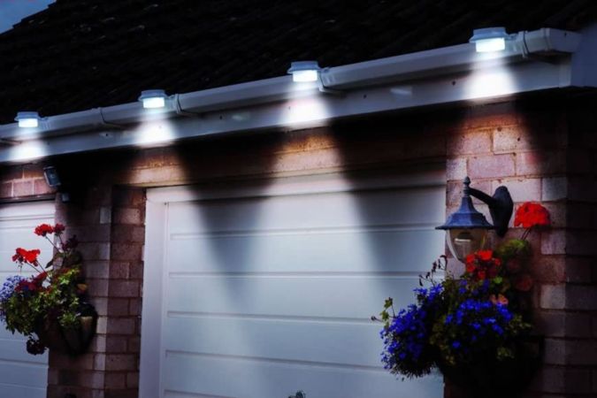 The Best Solar Gutter Lights to Illuminate Your Outdoor Space