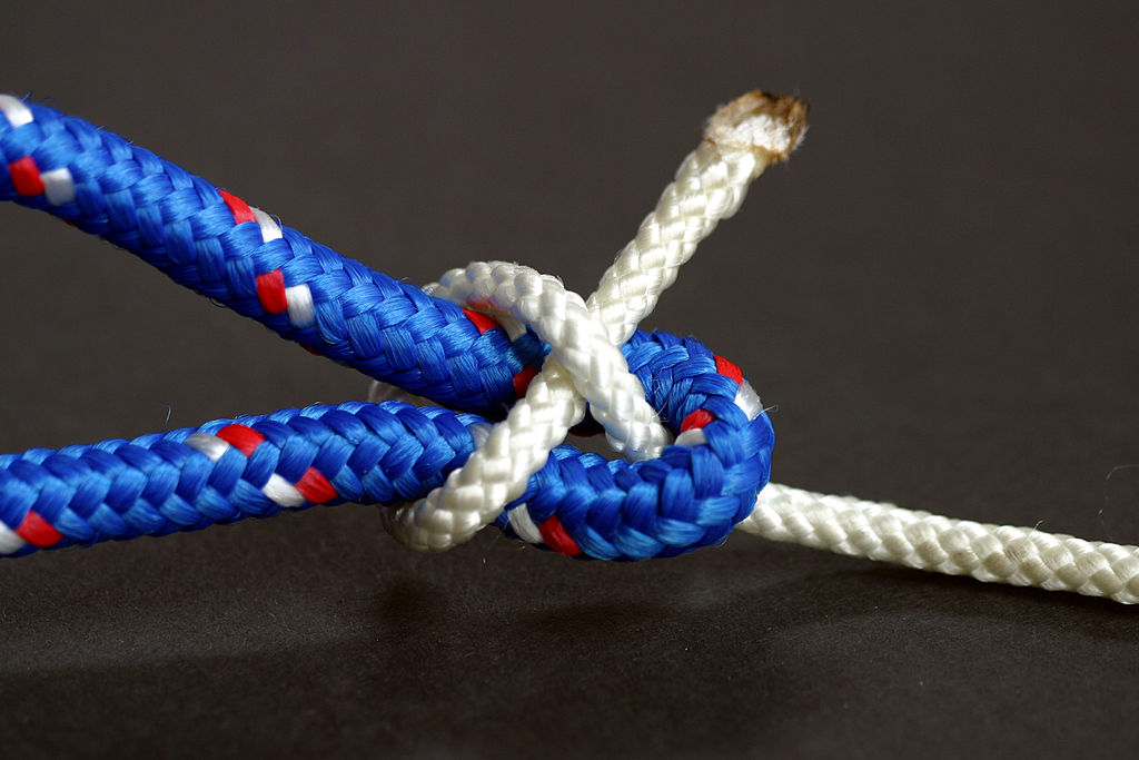 I share photos of my hobby with decorative and useful knot work