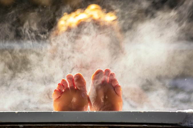 bathtub insulation hack
