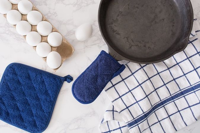 The Best Pot Holders for Safe Cooking