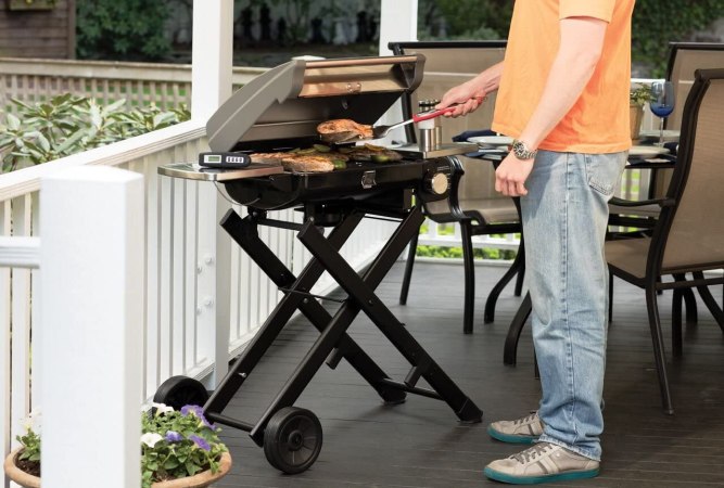 The Best Grill Mats for Your Outdoor Cooking