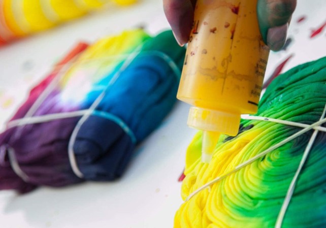 The Best Fabric Paints for Crafting