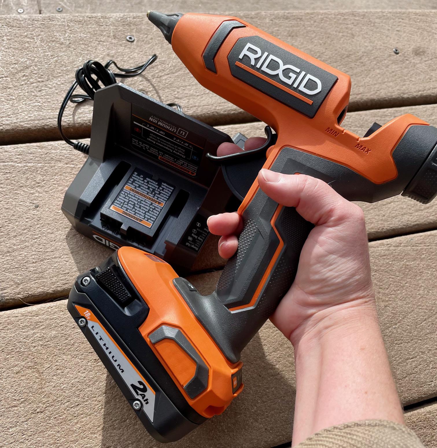 The Best Cordless Glue Guns Ridgid cordless glue gun