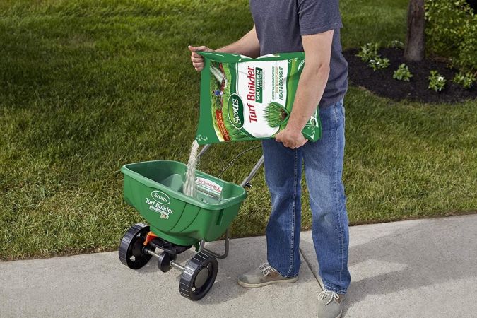 The Best Fertilizers for St. Augustine Grass of 2023
