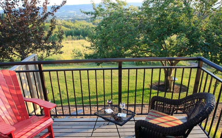 Deck Railing Height and Code Requirements